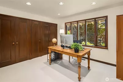 6815 E Mercer Way, Mercer Island, WA 98040 - Photo 27