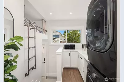 3026 62nd Avenue SW, Seattle, WA 98116 - Photo 11