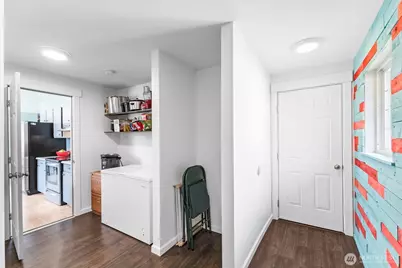 822 Walker Avenue, Oak Harbor, WA 98277 - Photo 23