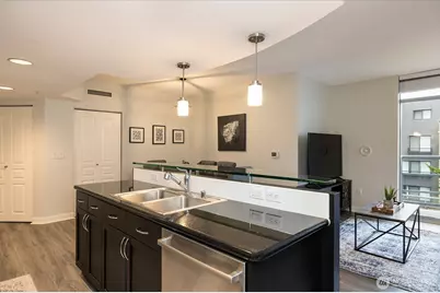 2929 1st Avenue #313, Seattle, WA 98121 - Photo 9