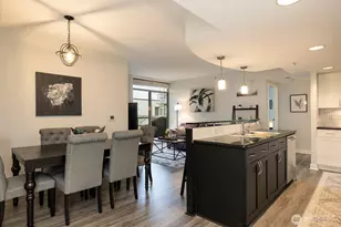 2929 1st Ave, Seattle, WA 98121 - Photo 3