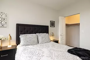 2929 1st Ave, Seattle, WA 98121 - Photo 15