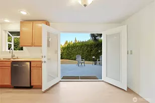 25950 NW Circle Dr S, Poulsbo, WA 98370 - Photo 11