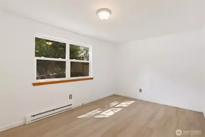 25950 NW Circle Drive S, Poulsbo, WA 98370 - Photo 19