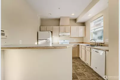 9014 E Main Street #A104, Bonney Lake, WA 98391 - Photo 27
