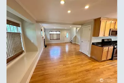1553 58th Street, Seattle, WA 98107 - Photo 5