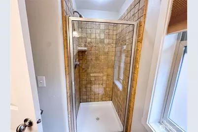 1553 58th Street, Seattle, WA 98107 - Photo 11