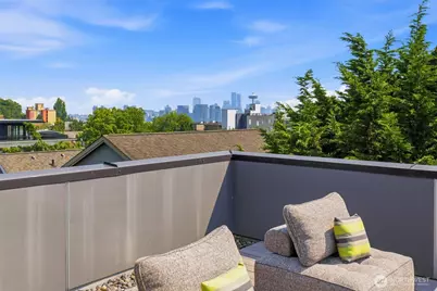 315 W Galer Street #107, Seattle, WA 98119 - Photo 33