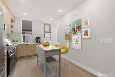 1407 29th Avenue #B, Seattle, WA 98122 - Photo 7