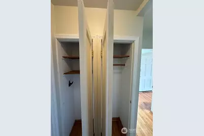 4137 54th Avenue SW, Seattle, WA 98116 - Photo 11