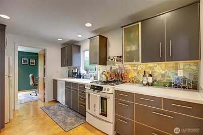 2024 Wetmore Avenue, Everett, WA 98201 - Photo 7