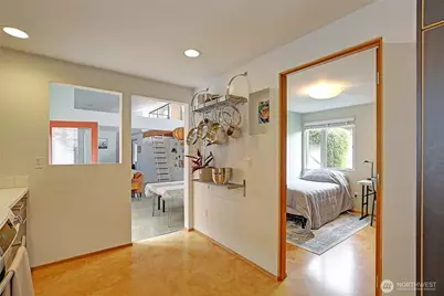 2024 Wetmore Avenue, Everett, WA 98201 - Photo 9