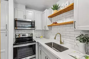 3121 Franklin Ave E, Seattle, WA 98102 - Photo 11