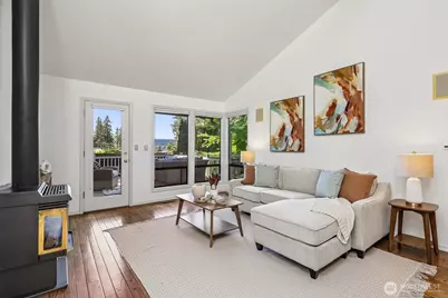 16313 Inglewood Place NE, Kenmore, WA 98028 - Photo 13