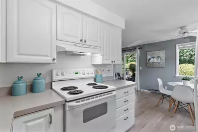 230 SW Clark Street #C-104, Issaquah, WA 98027 - Photo 11