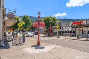 230 SW Clark St, Issaquah, WA 98027 - Photo 37