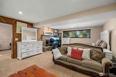 804 15th Street SW, Edmonds, WA 98020 - Photo 13