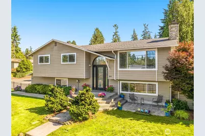 804 15th Street SW, Edmonds, WA 98020 - Photo 1