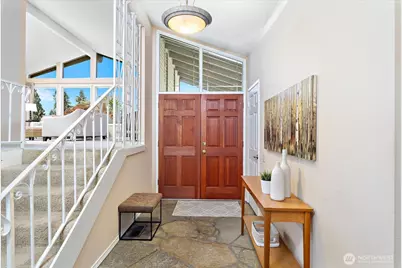 17202 Sealawn Place, Edmonds, WA 98026 - Photo 13