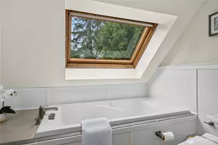 17508 NE 160th St, Woodinville, WA 98072 - Photo 15