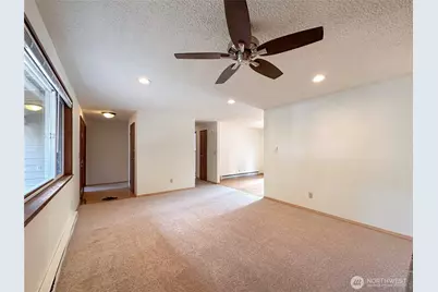6909 133rd Court NE, Redmond, WA 98052 - Photo 11