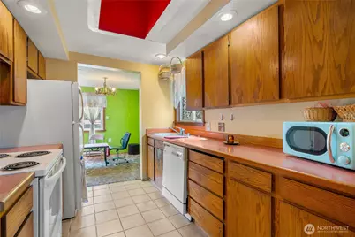 13231 4th Avenue S, Burien, WA 98168 - Photo 5