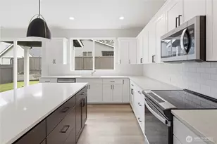 7156 90th Street Ct SE, Puyallup, WA 98371 - Photo 11