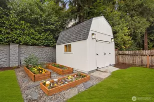 10702 NE 144th Ct, Kirkland, WA 98034 - Photo 37