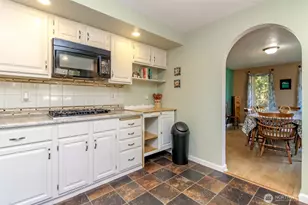 6220 81st St E, Puyallup, WA 98371 - Photo 13