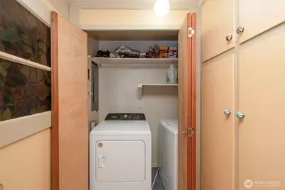 519 W 15th Street, Port Angeles, WA 98362 - Photo 9