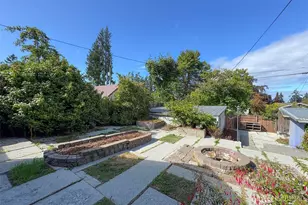 519 W 15th St, Port Angeles, WA 98362 - Photo 31