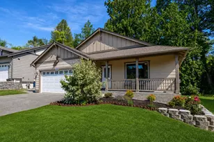 1551 E Gateway Heights Loop, Sedro Woolley, WA 98284 - Photo 1
