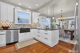 409 NE 60th St, Seattle, WA 98115 - Photo 19