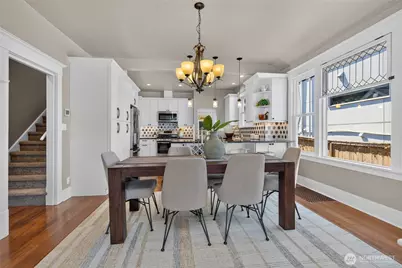 409 NE 60th Street, Seattle, WA 98115 - Photo 13