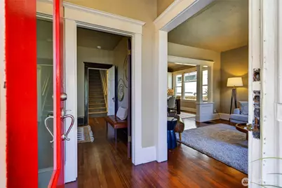 409 NE 60th Street, Seattle, WA 98115 - Photo 7