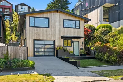 425 26th Avenue E, Seattle, WA 98112 - Photo 1