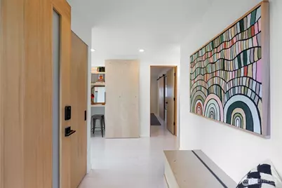 425 26th Avenue E, Seattle, WA 98112 - Photo 3
