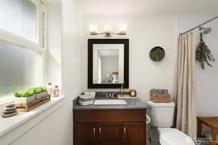 8013 NE 145th St, Kirkland, WA 98034 - Photo 9