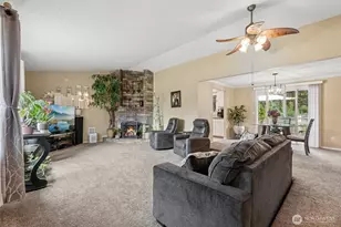 14708 NE 37th St, Vancouver, WA 98682 - Photo 3