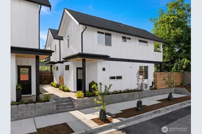 9010 5th Avenue S, Seattle, WA 98108 - Photo 1
