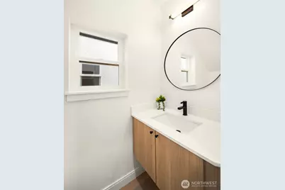 9010 5th Avenue S, Seattle, WA 98108 - Photo 11