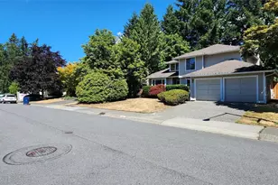 2800 235th Pl NE, Sammamish, WA 98074 - Photo 3