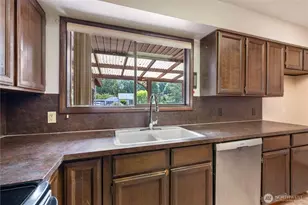 3047 Lindsey Dr, Longview, WA 98632 - Photo 11