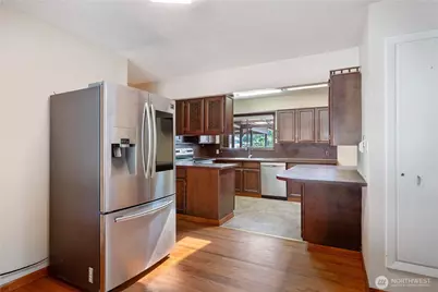 3047 Lindsey Drive, Longview, WA 98632 - Photo 9