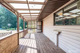 3047 Lindsey Dr, Longview, WA 98632 - Photo 3