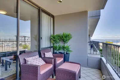 6535 Seaview Avenue NW #305B, Seattle, WA 98117 - Photo 9