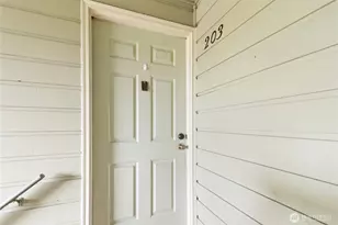 5506 SW 220th St SW, Mountlake Terrace, WA 98043 - Photo 5