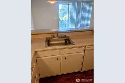 28610 16th Avenue S #102, Federal Way, WA 98003 - Photo 9