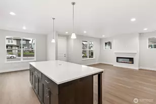 14528 204th Ave E, Bonney Lake, WA 98391 - Photo 3