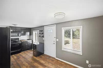 509 S 60th Street, Tacoma, WA 98408 - Photo 9